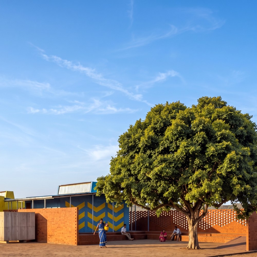 Kodidoddi Community Center, Destaque