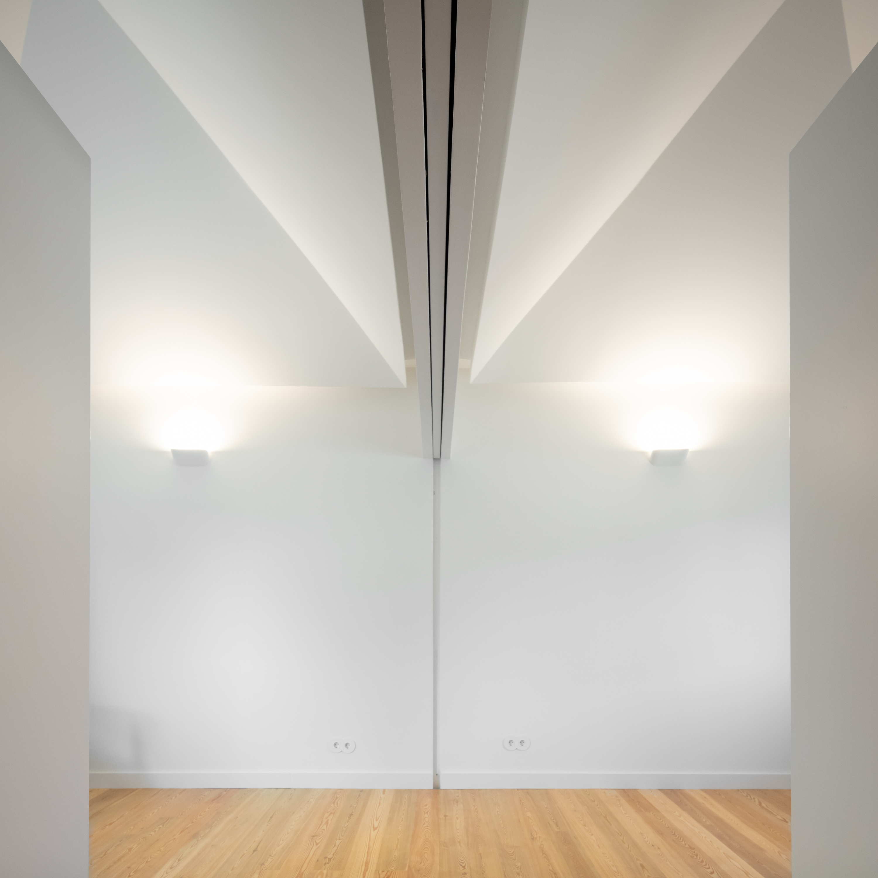 Casa de Santo Adrião, Quartos