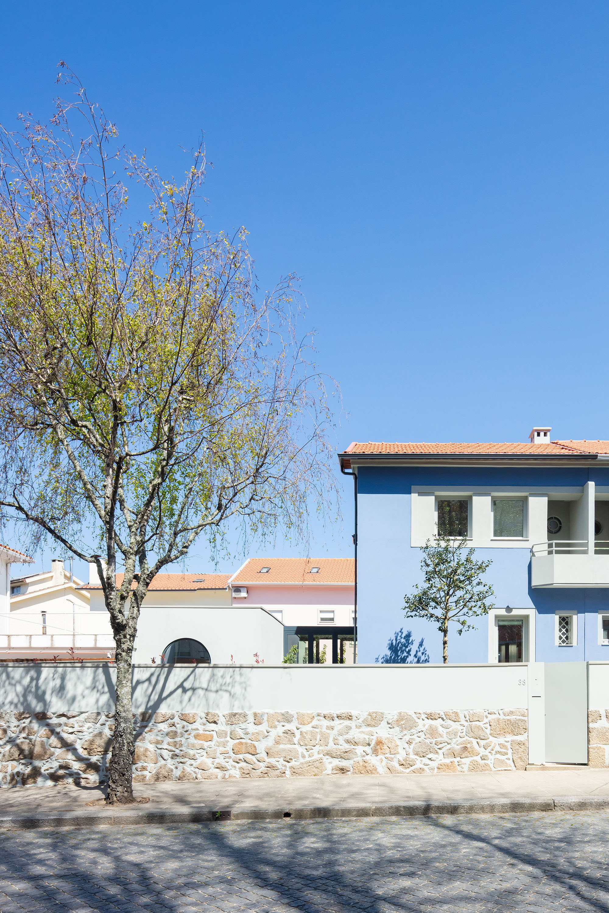 Casa de Santo Adrião, Alçado Sudoeste