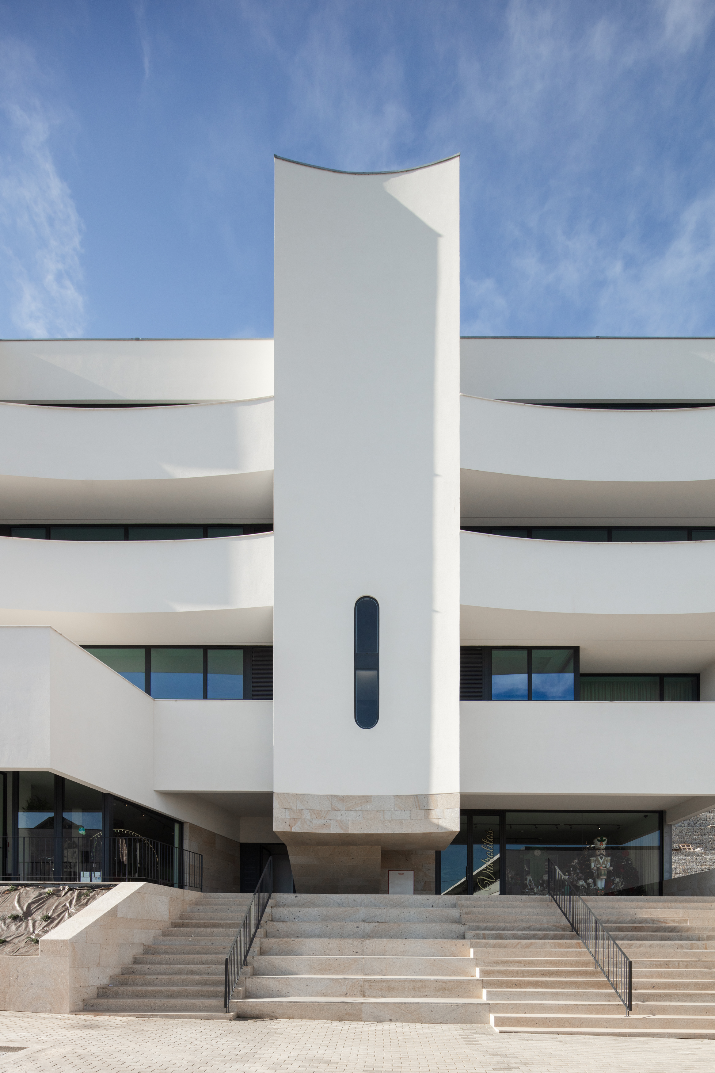 Edifício Aurora 10 / Aurora 10 Building, Destaque