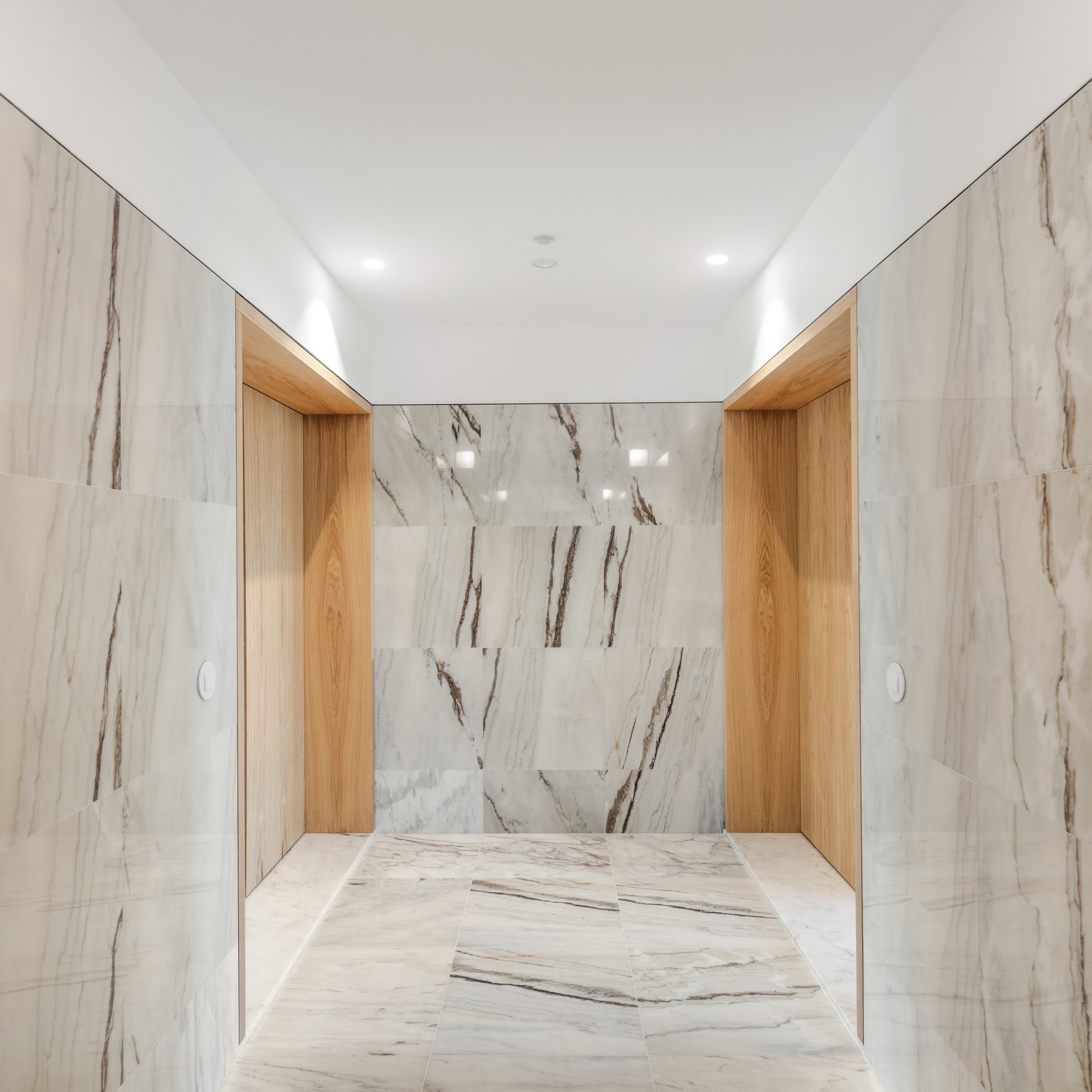 Edifício Aurora 10 / Aurora 10 Building, Destaque