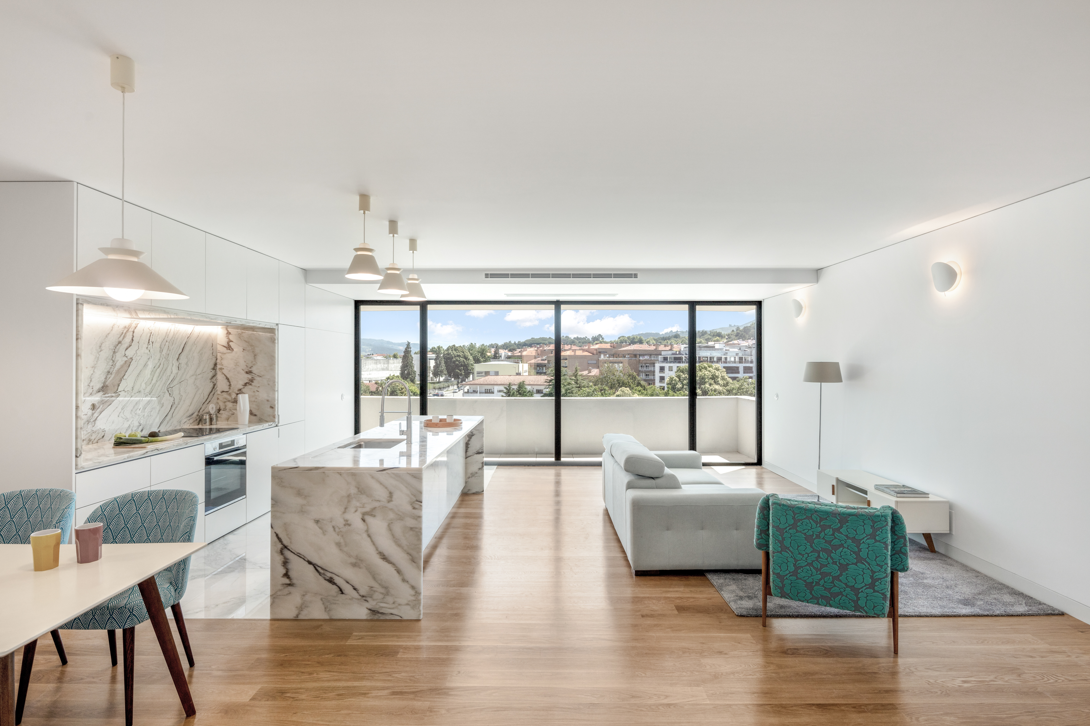 Edifício Aurora 10 / Aurora 10 Building, Destaque