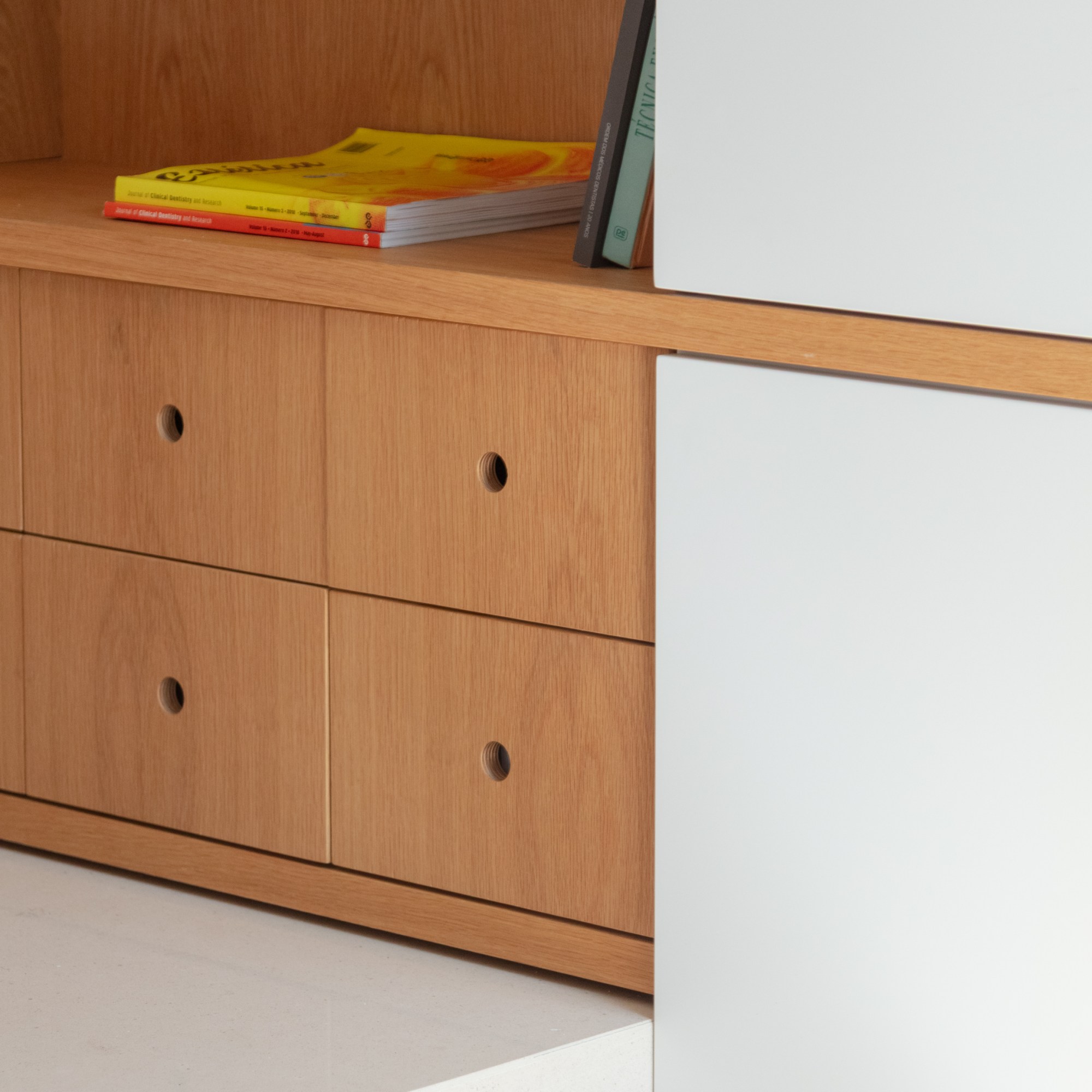 Clínica Nery do Vale, Recepção, Detalhes