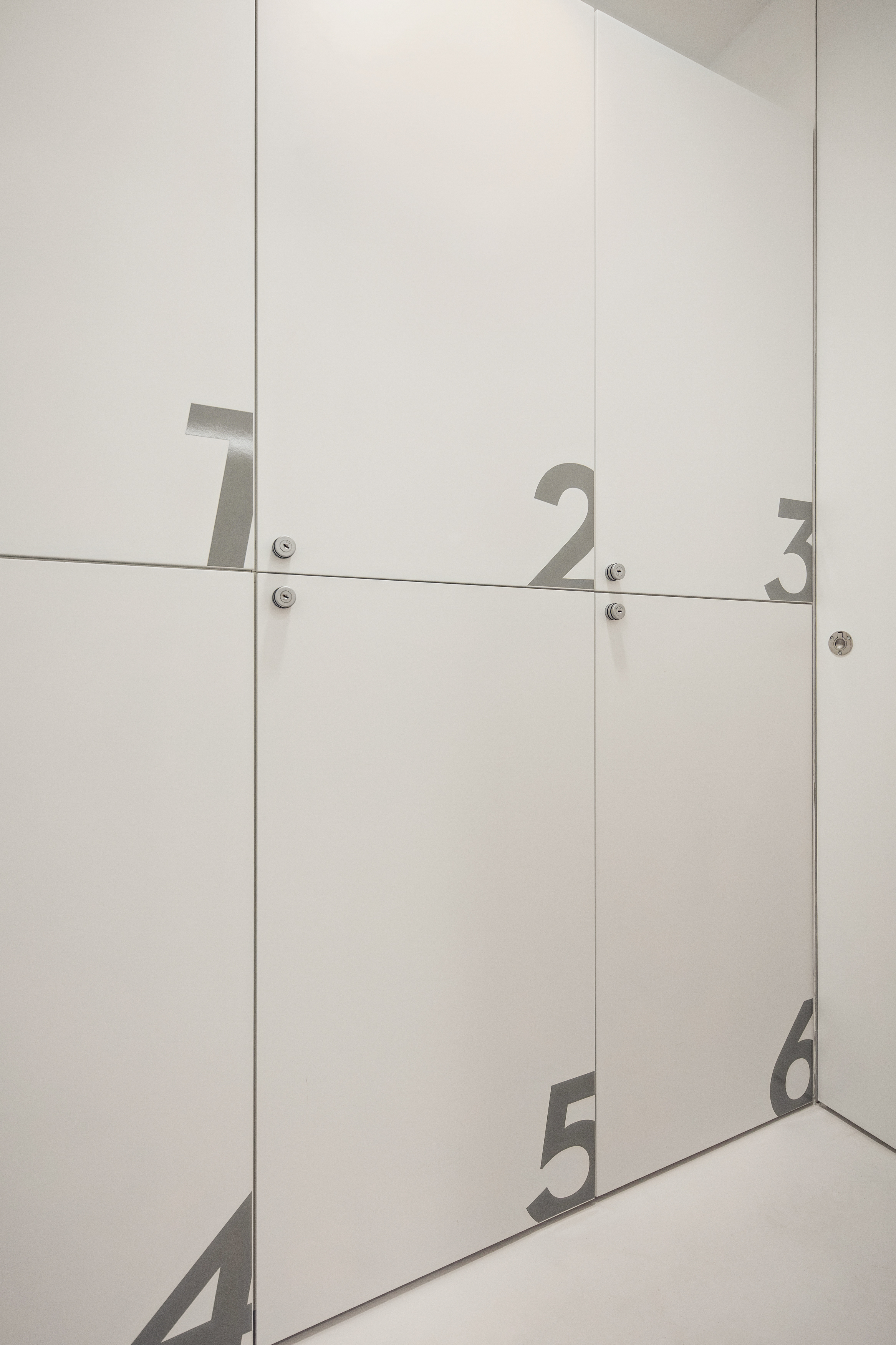 Clínica Nery do Vale, Vestiário