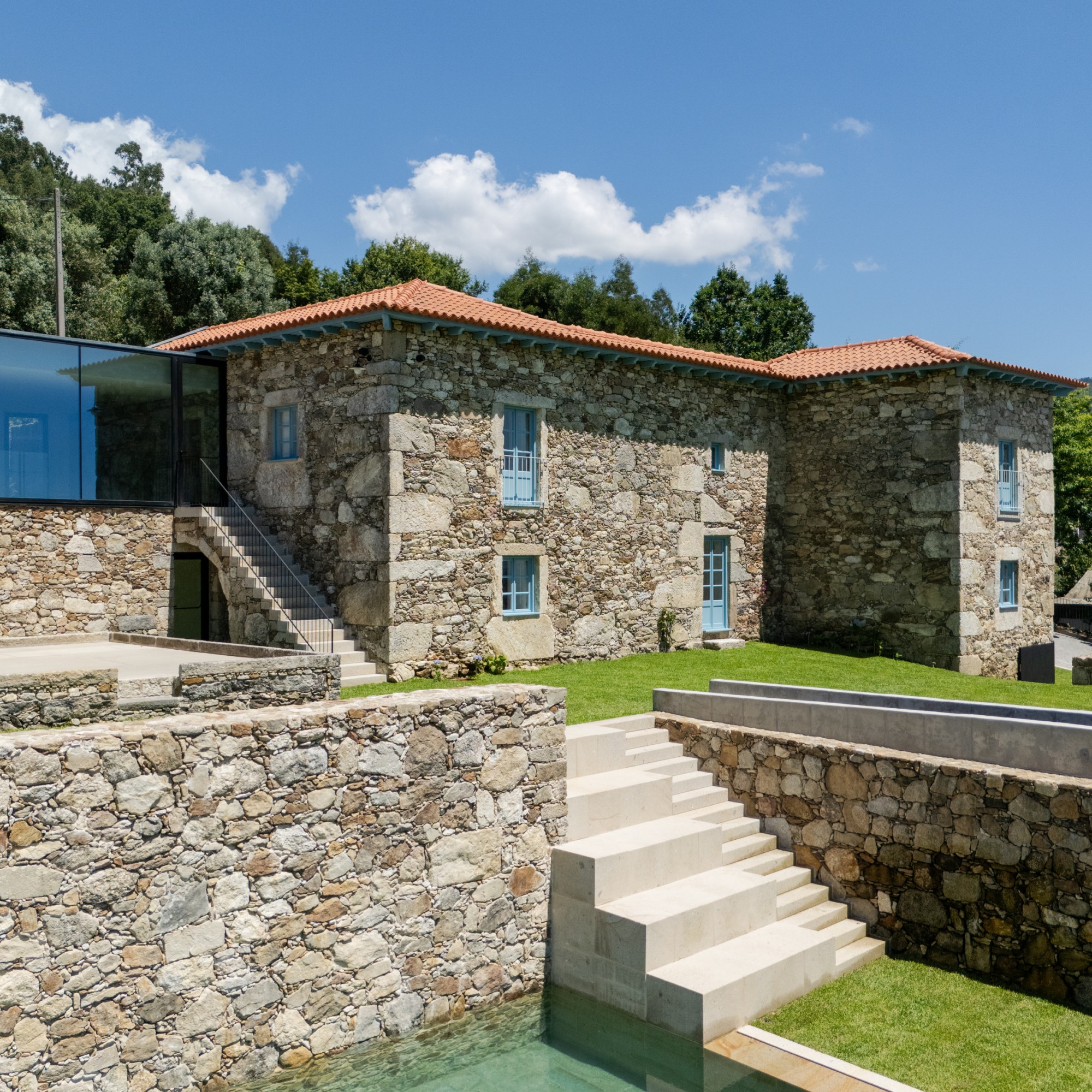 Hotel da Quinta das Cerdeiras, Tiago do Vale Arquitectos - Capim Limão Country House